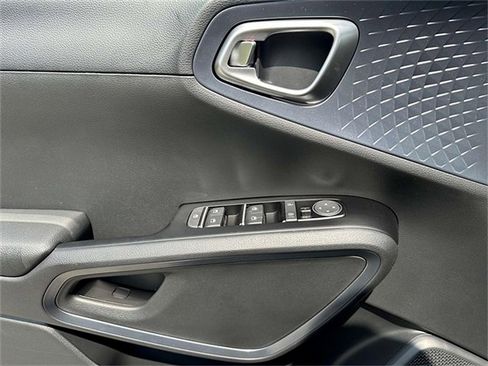 New 2025 Kia Soul EX image 7