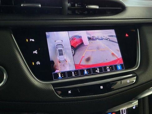 Certified 2021 Cadillac XT5 Premium Luxury image 22