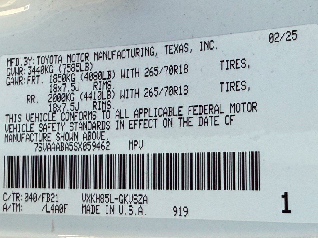 Used 2025 Toyota Sequoia SR5 AWD/4WD image 45