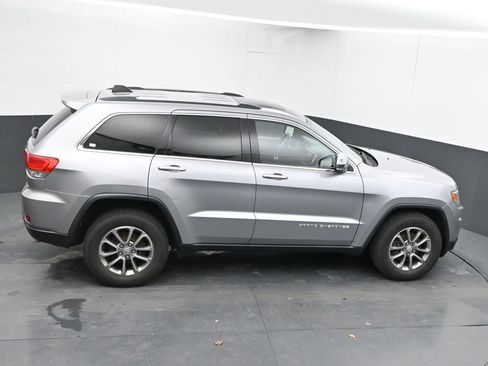 Used 2014 Jeep Grand Cherokee Limited w/ Trailer Tow Group IV image 22