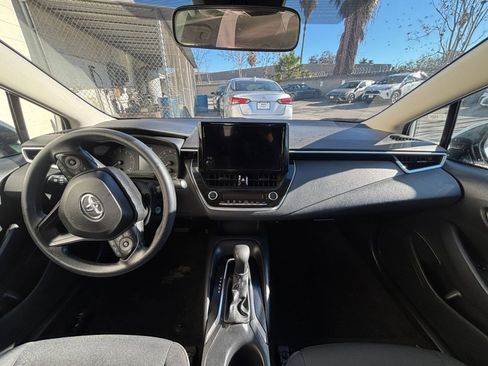 Used 2023 Toyota Corolla LE image 33