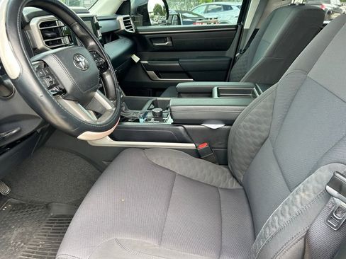 Used 2023 Toyota Tundra SR5 w/ SR5 Convenience Package AWD/4WD image 11