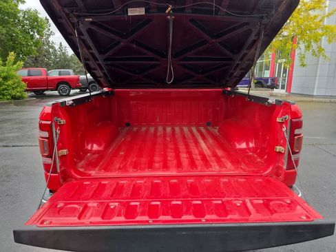 Used 2019 RAM 1500 Big Horn AWD/4WD image 23