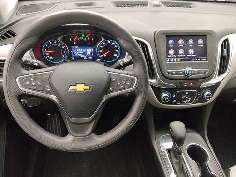 Used 2023 Chevrolet Equinox LT FWD image 22