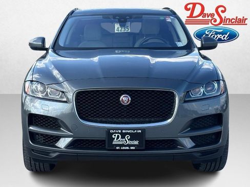 Used 2018 Jaguar F-PACE Prestige AWD/4WD image 2