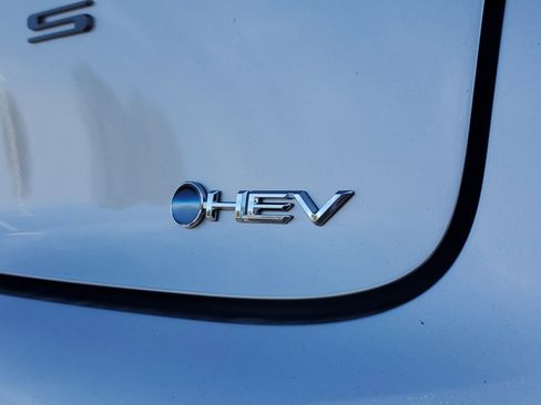 New 2026 Toyota Prius XLE image 7