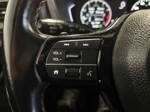 Used 2023 Honda Pilot TrailSport image 22
