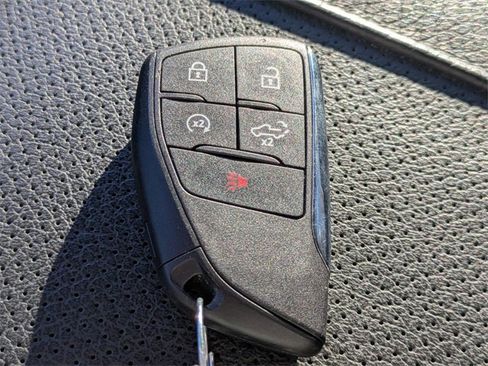 Used 2023 GMC Sierra 1500 Denali w/ Denali Reserve Package image 29