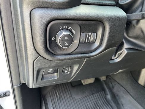 Used 2023 RAM 1500 Laramie AWD/4WD image 27