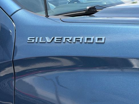 Used 2019 Chevrolet Silverado 1500 LT w/ Texas Edition RWD image 11