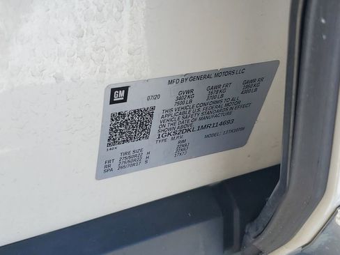 Certified 2021 GMC Yukon Denali w/ Denali Premium Package image 37