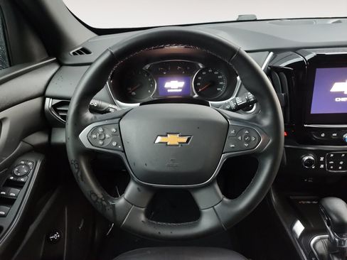Used 2023 Chevrolet Traverse LT w/ LT Premium Package AWD/4WD image 12
