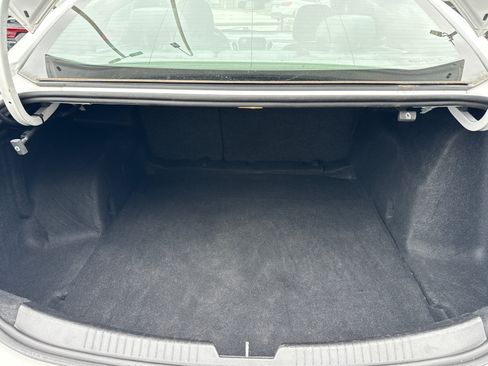 Used 2023 Chevrolet Malibu LT FWD image 18