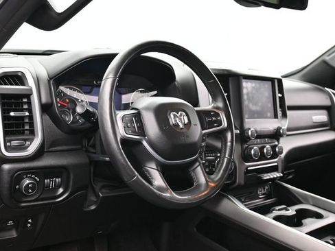Used 2019 RAM 1500 Big Horn AWD/4WD image 14