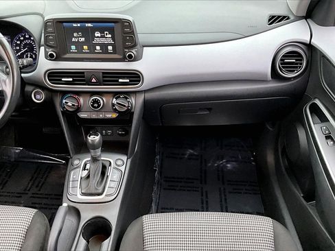 Used 2020 Hyundai Kona SEL w/ Cargo Package image 25
