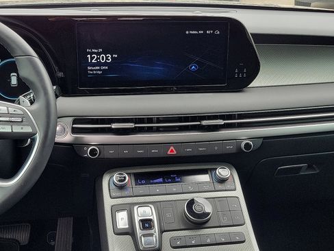 Used 2025 Hyundai Palisade SEL FWD image 10