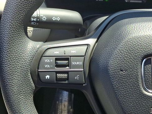 Certified 2025 Honda HR-V LX image 21
