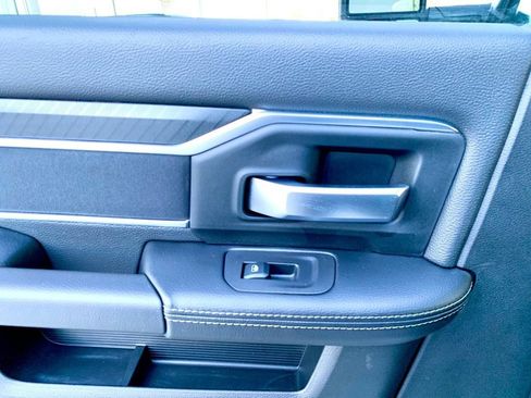 Used 2025 RAM 2500 Big Horn image 19