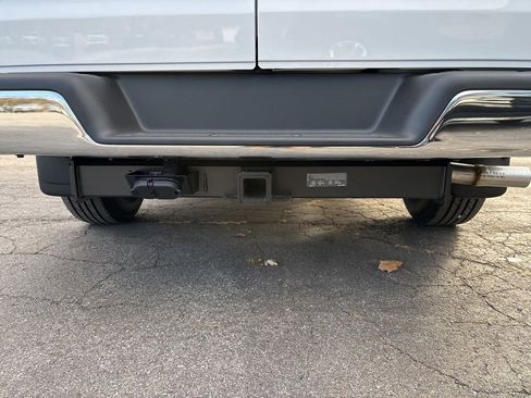 New 2025 Chevrolet Express 2500 LS w/ Driver Convenience Package image 6