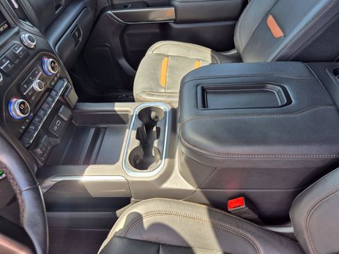 Used 2021 GMC Sierra 1500 AT4 AWD/4WD image 23