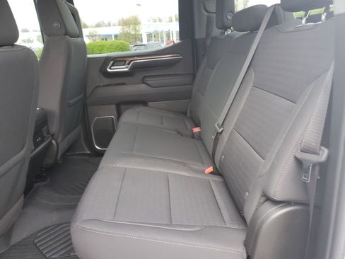 Used 2022 Chevrolet Silverado 1500 RST image 13