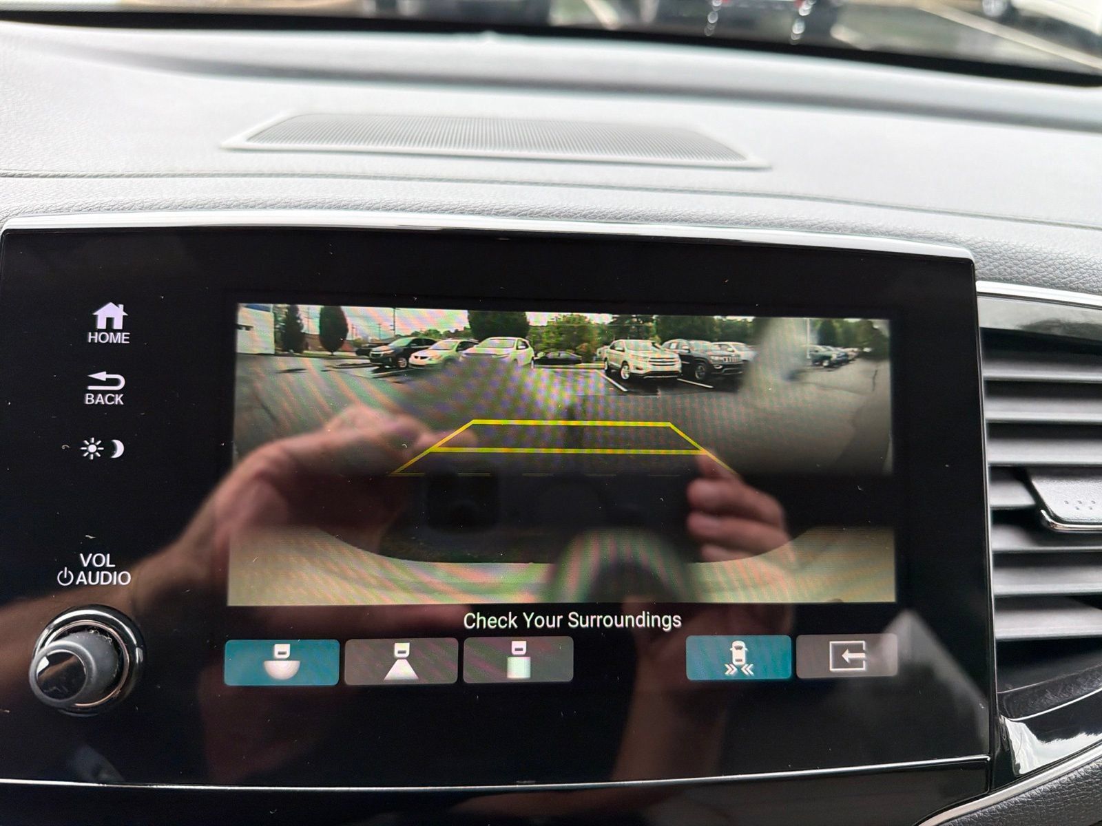Used 2019 Honda Pilot Touring image 21