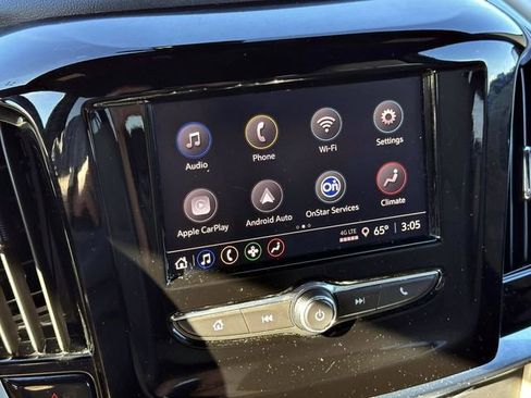 Used 2023 Chevrolet Traverse LS w/ Safety Package image 24