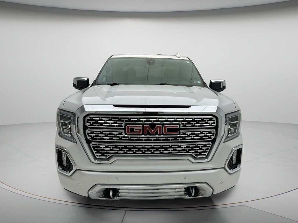 Used 2021 GMC Sierra 1500 Denali w/ Driver Alert Package II AWD/4WD image 2