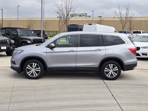 Used 2017 Honda Pilot EX-L image 3