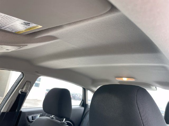 Used 2015 Ford Fiesta SE FWD image 26