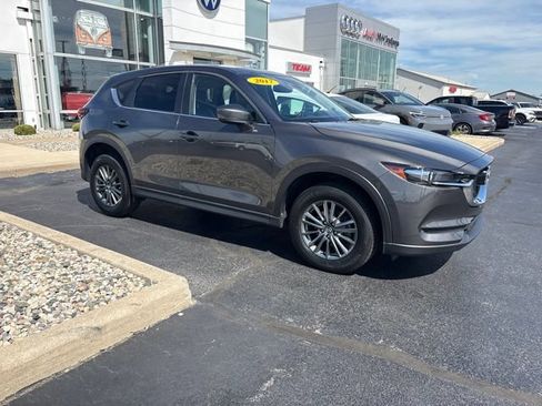 Used 2017 MAZDA CX-5 Touring w/ Preferred Equipment Package AWD/4WD image 4