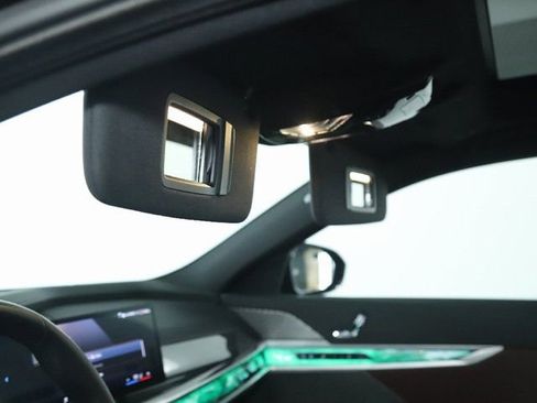 Certified 2023 BMW i7 xDrive60 image 22