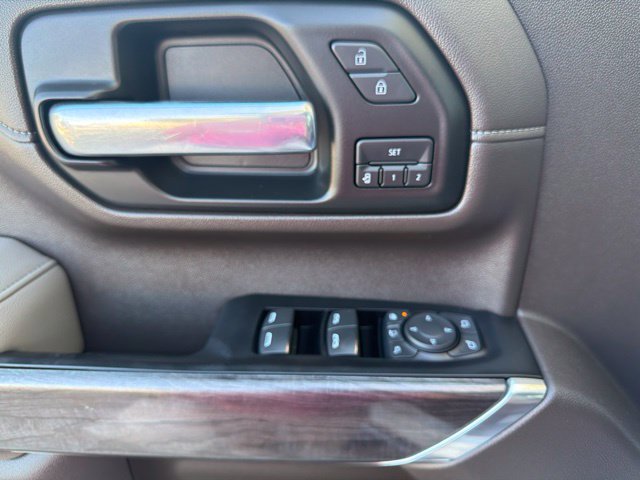 Used 2020 Chevrolet Silverado 2500 LTZ w/ LTZ Plus Package AWD/4WD image 19