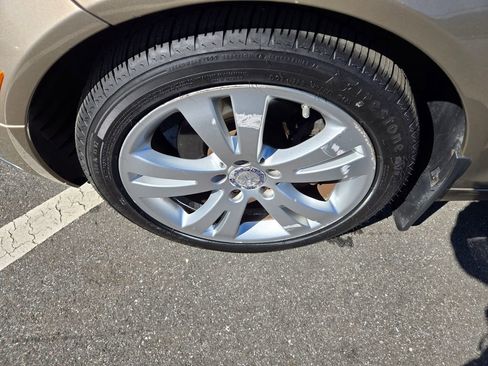 Used 2011 Mercedes-Benz C 300 Sedan image 14