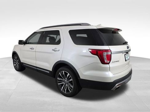 Certified 2017 Ford Explorer Platinum AWD/4WD image 5