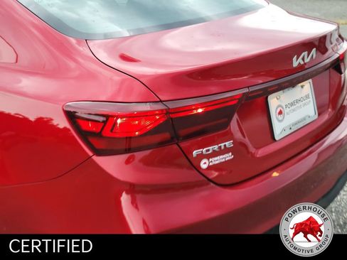 Used 2024 Kia Forte LXS FWD image 12