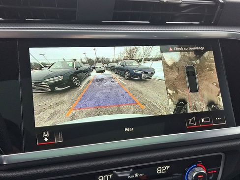 Certified 2025 Audi Q3 2.0T Premium Plus w/ Premium Plus Package image 19