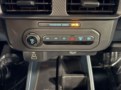 New 2026 Ford Maverick XL AWD/4WD image 29