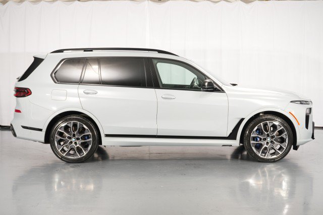 Used 2024 BMW X7 M60i w/ Executive Package AWD/4WD image 9