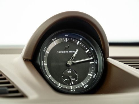 Certified 2026 Porsche 911 Carrera GTS image 17