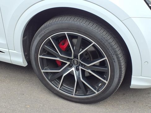 Used 2023 Audi Q8 Premium Plus AWD/4WD image 26