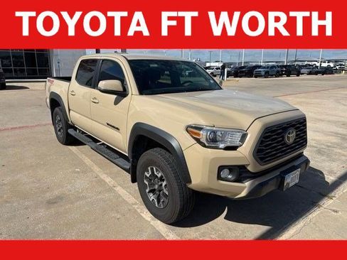 Used 2020 Toyota Tacoma TRD Off-Road AWD/4WD image 1