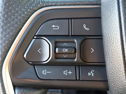 Used 2025 Toyota Sequoia SR5 image 26