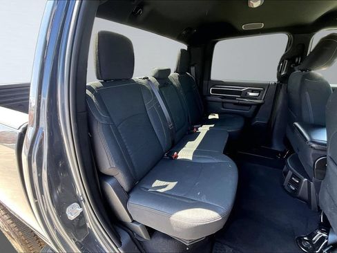 Used 2025 RAM 2500 Big Horn AWD/4WD image 18