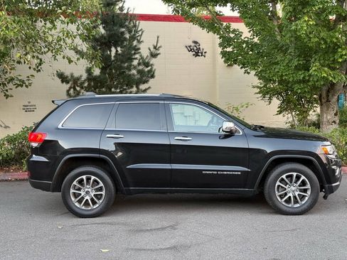 Used 2014 Jeep Grand Cherokee Limited AWD/4WD image 4