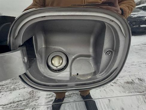 Used 2025 Chevrolet Tahoe Z71 image 29