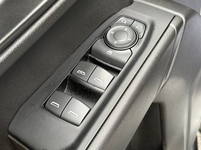 Used 2019 Chevrolet Silverado 1500 Custom Trail Boss w/ Custom Convenience Package AWD/4WD image 13