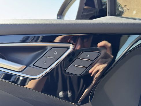 Used 2024 Audi Q4 e-tron Premium Plus w/ Premium Plus image 35