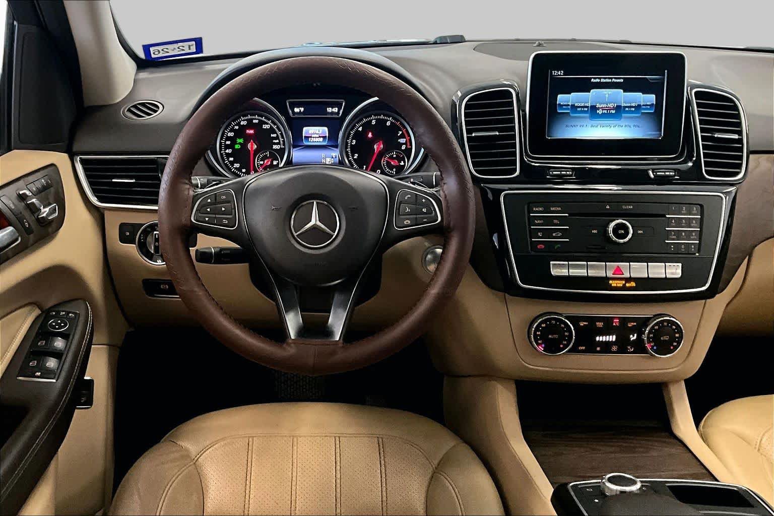 Used 2018 Mercedes-Benz GLE 350 image 16