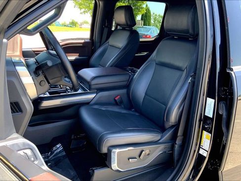 Used 2023 Ford F150 Lariat w/ Equipment Group 502A High AWD/4WD image 23
